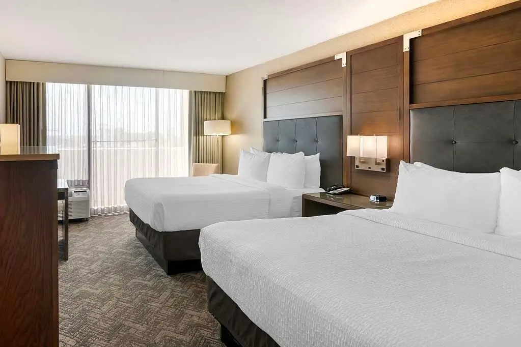 Best Western Plus 6